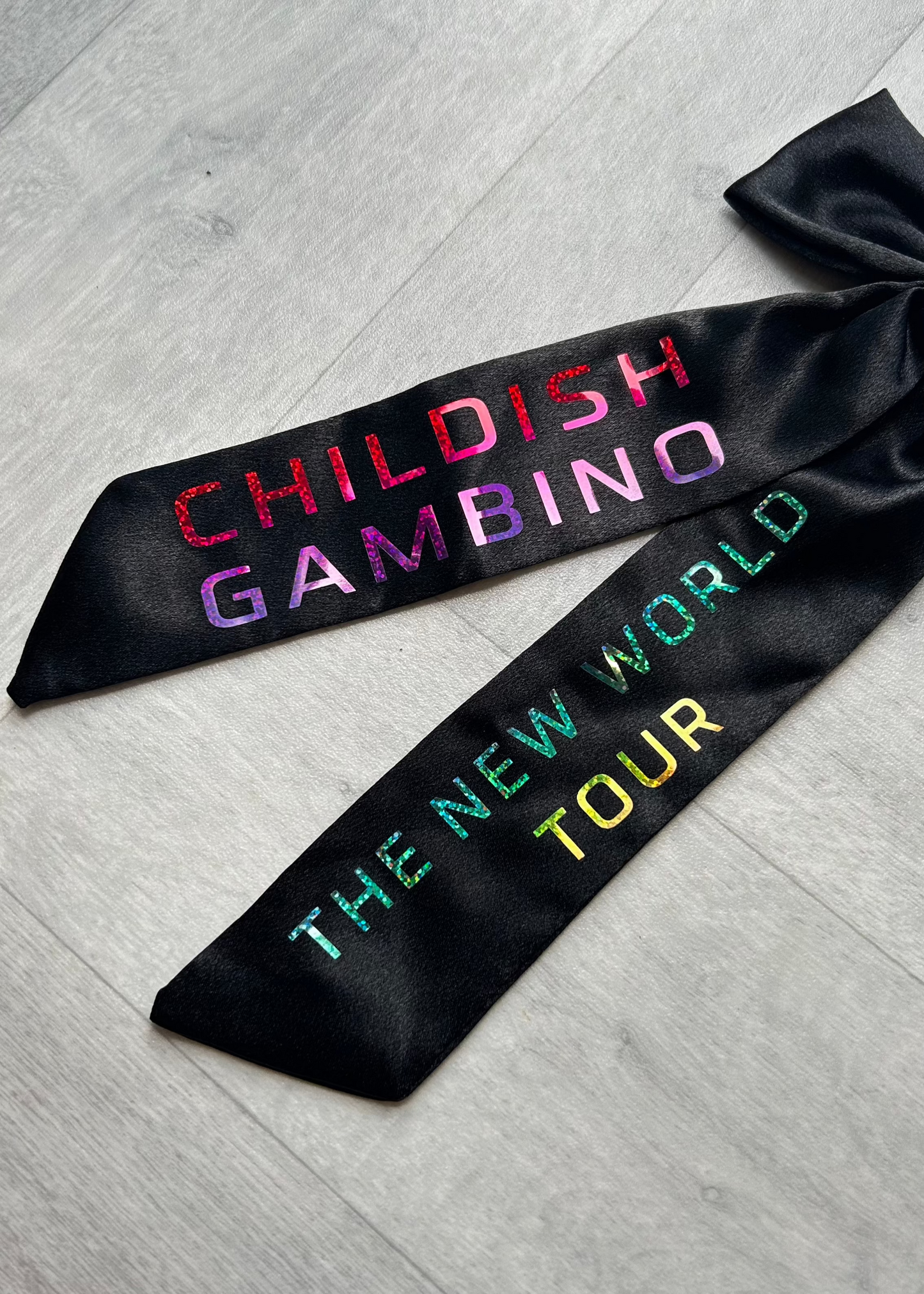 Childish Gambino - World Tour Bow